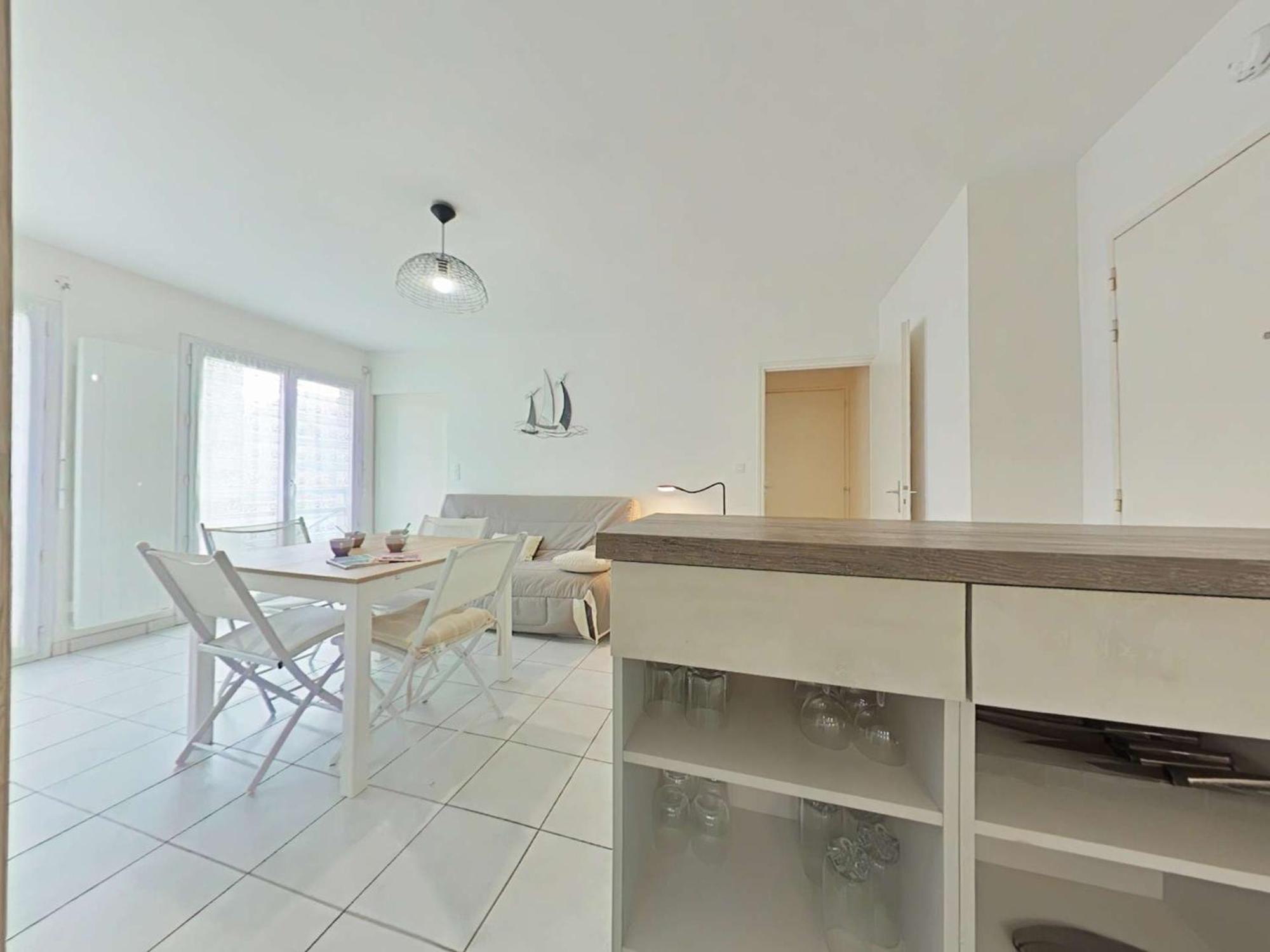 Appartement Saint-Gilles-Croix-de-Vie, 2 pièces, 4 personnes - FR-1-224-783 Extérieur photo